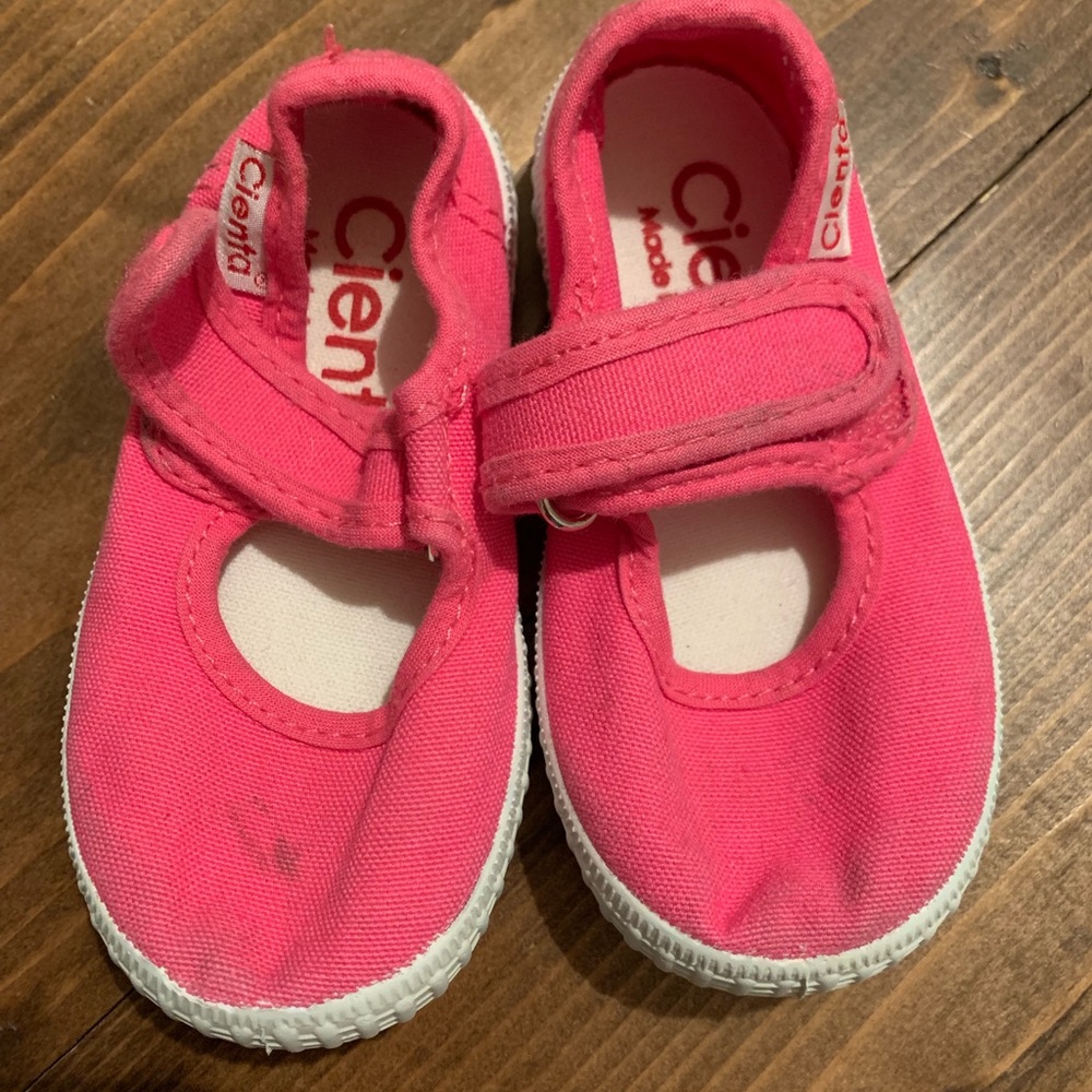 Cientas Size 19 Mary Jane